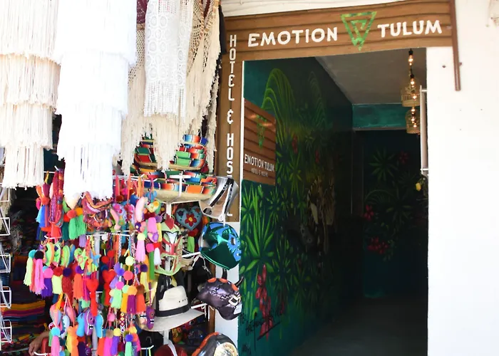Albergue Emotion Avenida &