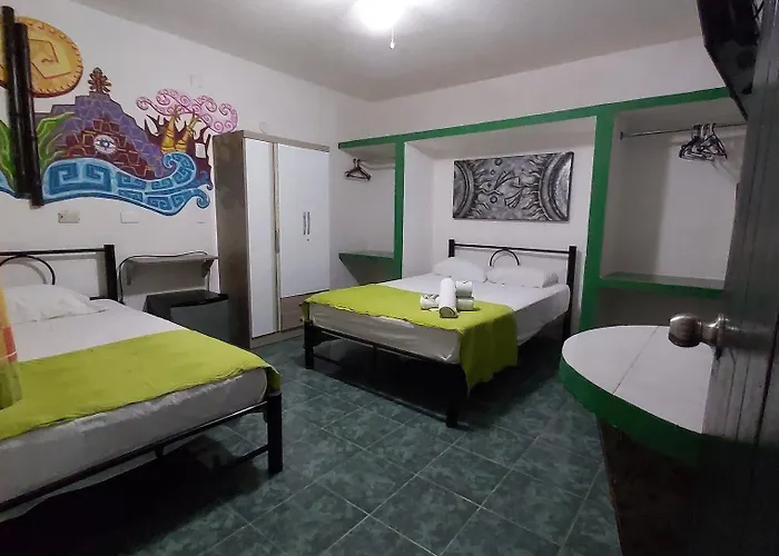 Albergue Emotion Avenida &
