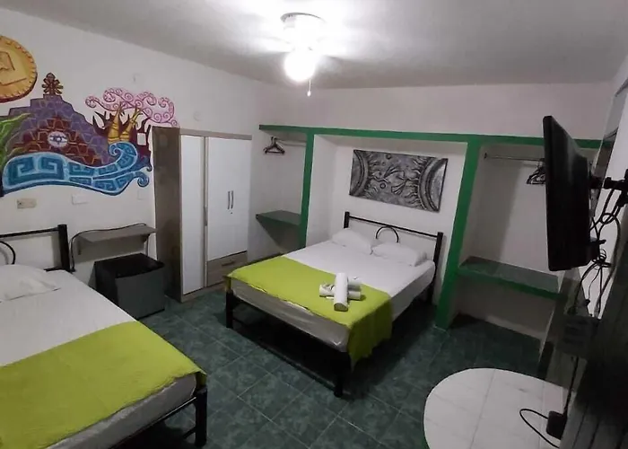 Emotion Avenida & Albergue